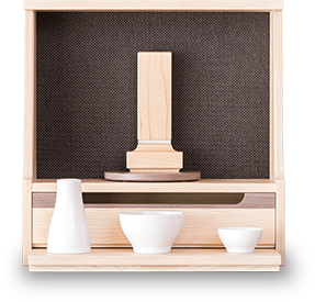 お位牌を中央に